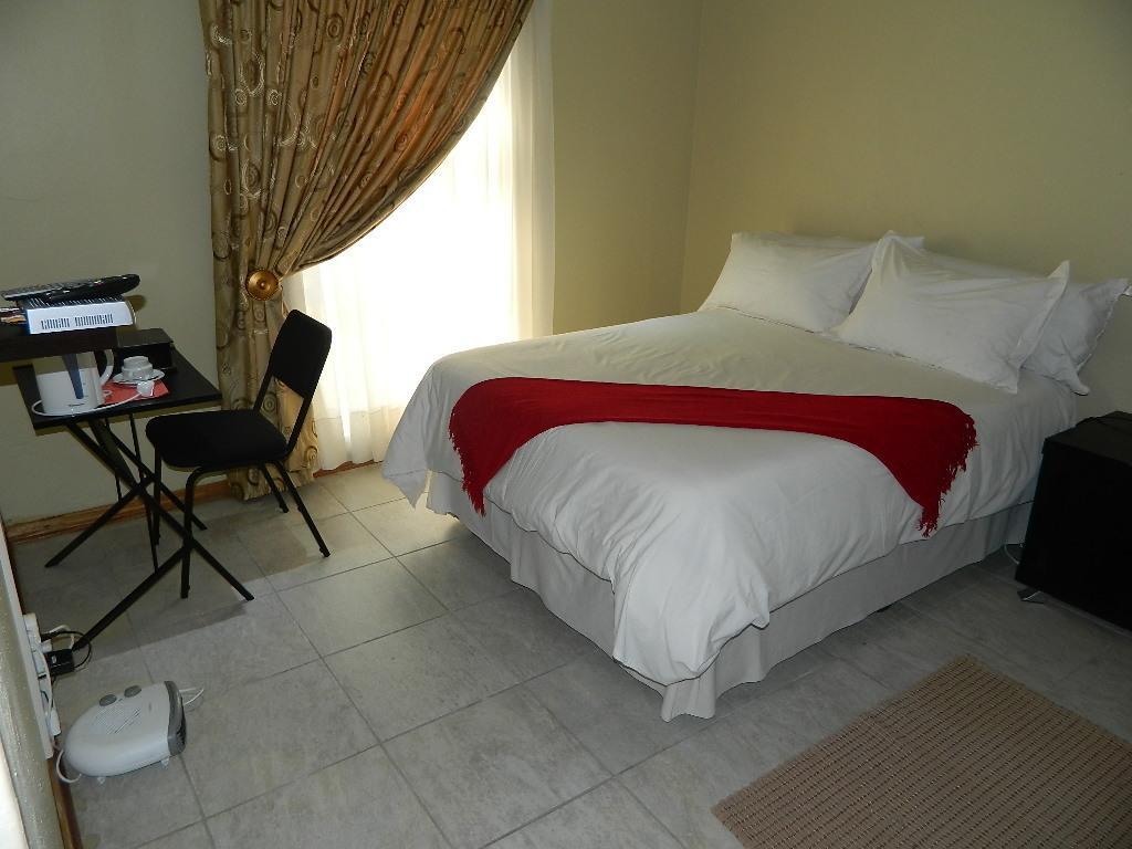 ארמלו La Picasso Guesthouse חדר תמונה