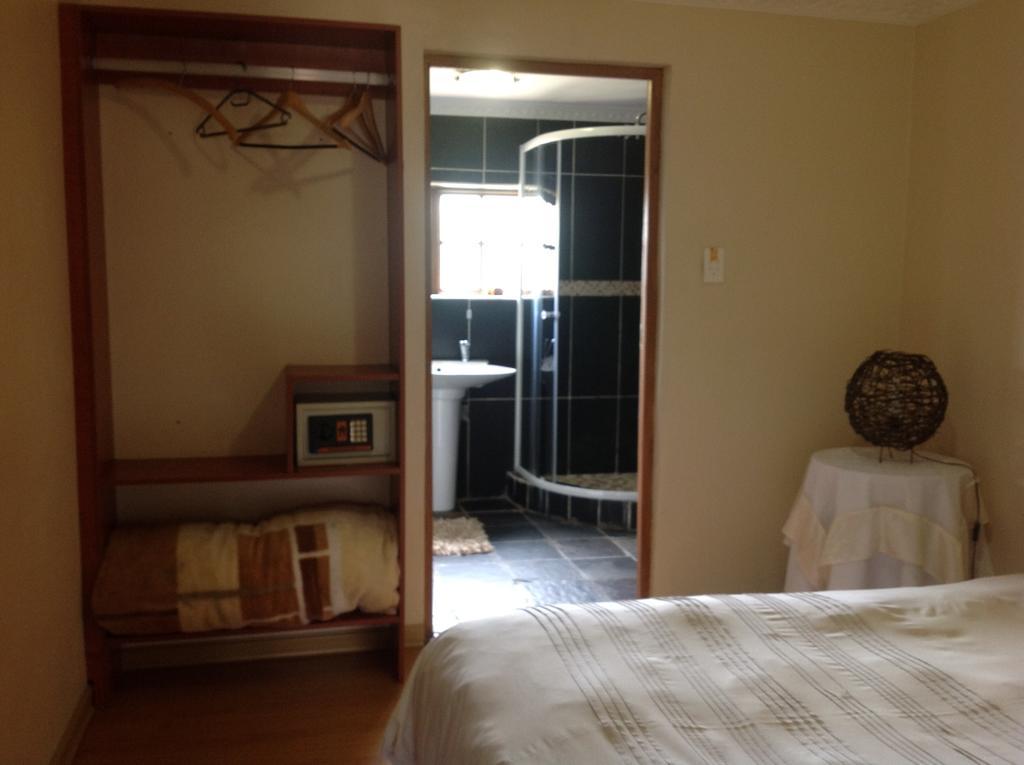 ארמלו La Picasso Guesthouse חדר תמונה