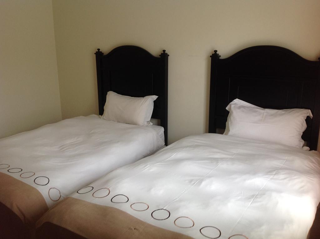 ארמלו La Picasso Guesthouse חדר תמונה