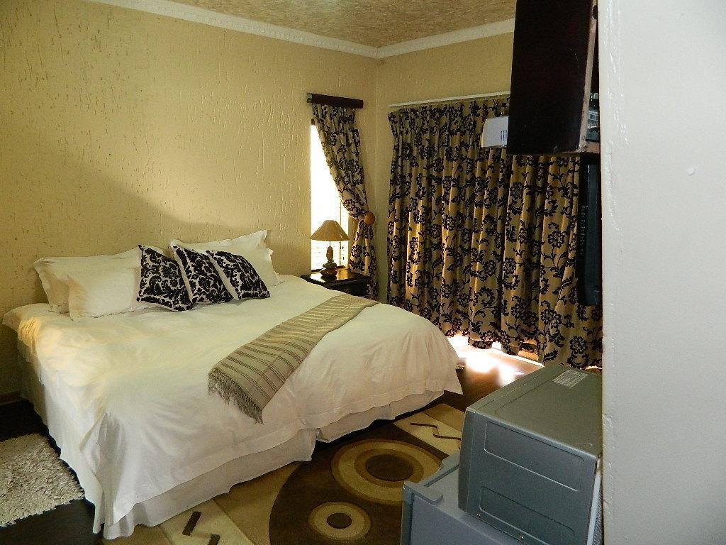 ארמלו La Picasso Guesthouse חדר תמונה