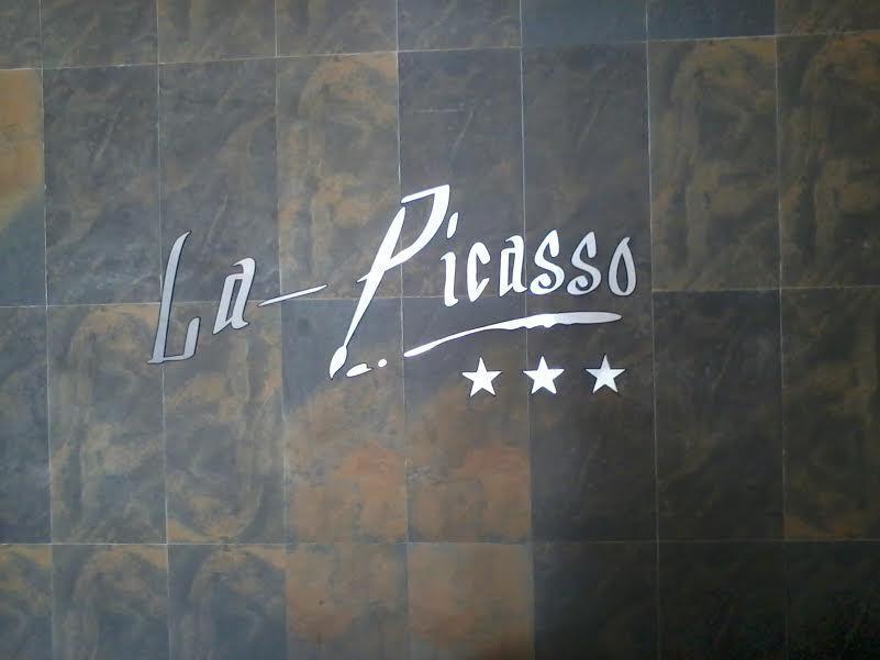 ארמלו La Picasso Guesthouse מראה חיצוני תמונה