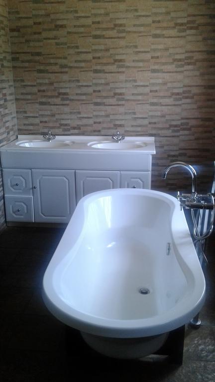 ארמלו La Picasso Guesthouse מראה חיצוני תמונה